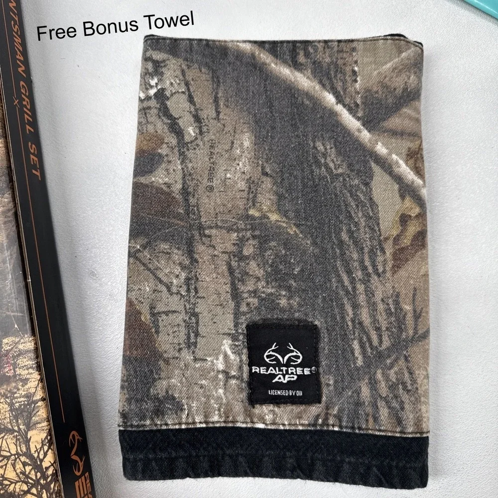 4 Pieces Realtree Edge $39.97‎ Grill Tools 19